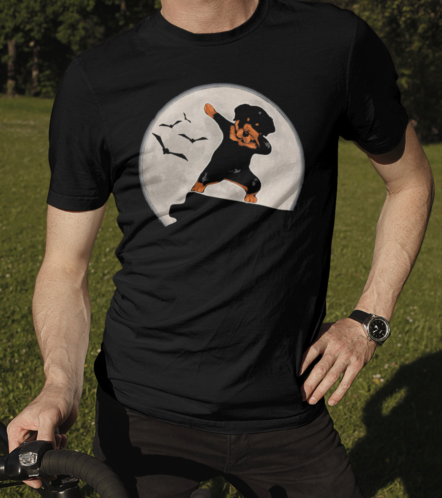 Funny Rottweiler Dabbing Dog Halloween Costume With Moon And Bats T-Shirt