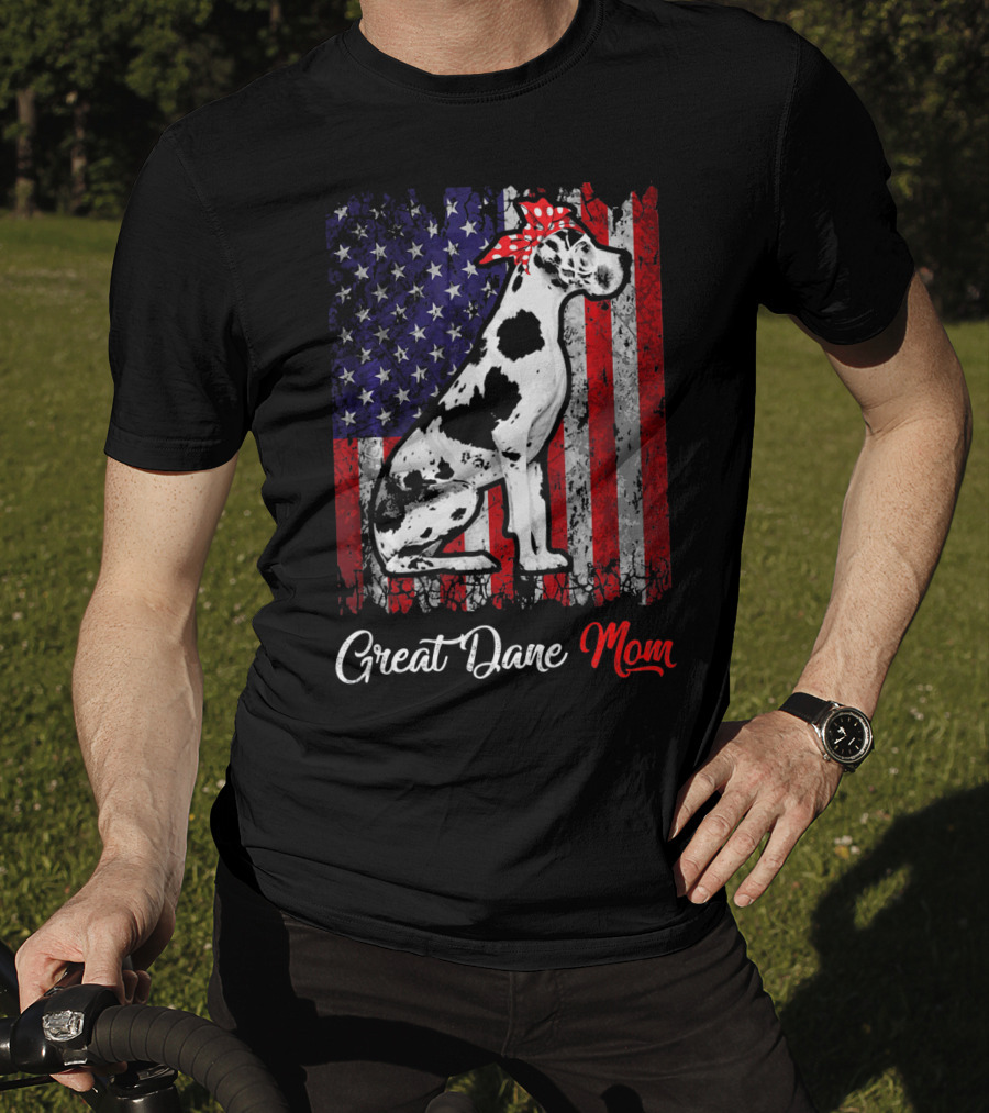 Great Dane Mom Patriotic USA Flag T-Shirt