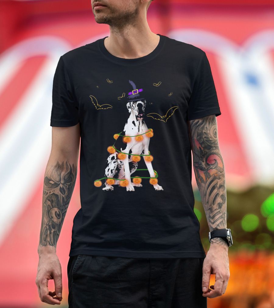 Great Dane Witch Hat Pumpkin Lights Bats Halloween Kids Funny T-Shirt
