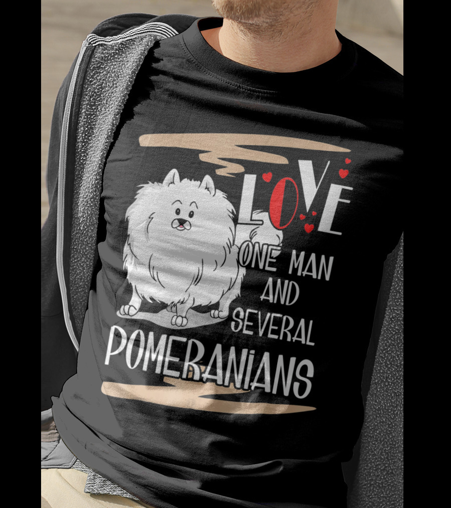 LOVE One Man And Several Pomeranians Pets Lovers T-Shirt