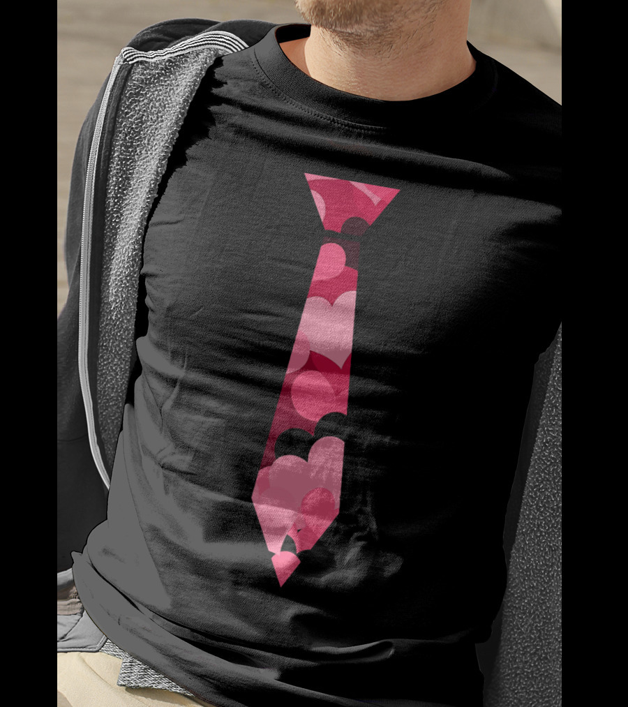 Awesome Red And Pink Heart Patterned Neck Tie T-Shirt