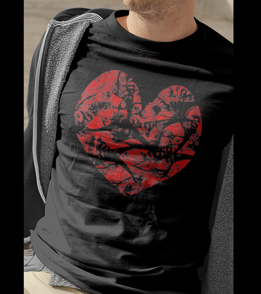 Big Red Heart Distressed Smoke Valentine T-Shirt