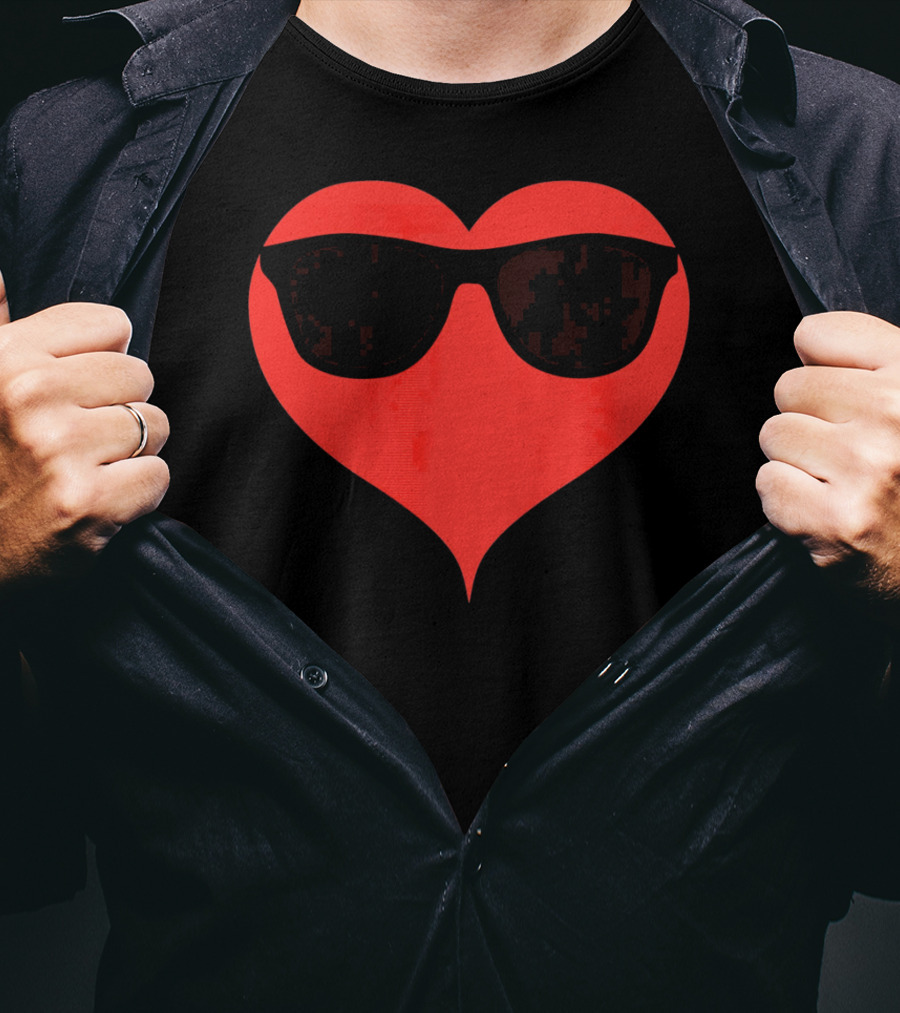 Cool Heart Valentine's Day Sunglasses Red Heart T-Shirt