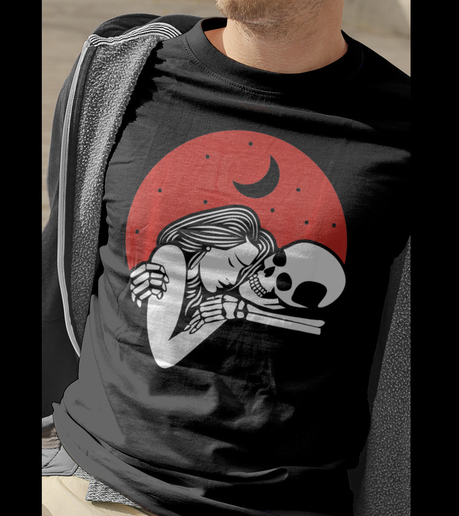 Cute Skeleton Romantic Valentines Moon Embrace T-Shirt