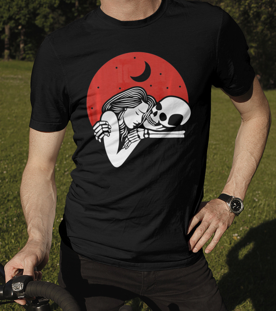 Cute Skeleton Romantic Valentines Moon Embrace T-Shirt
