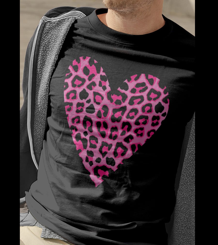 Cute Heart Valentines Pink Leopard T-Shirt