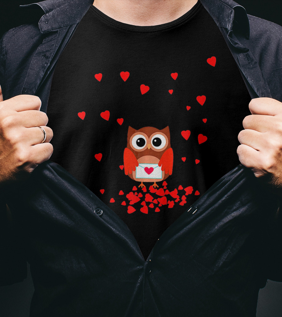 Valentine Owl Holding Love Letter Surrounded By Hearts T-Shirt