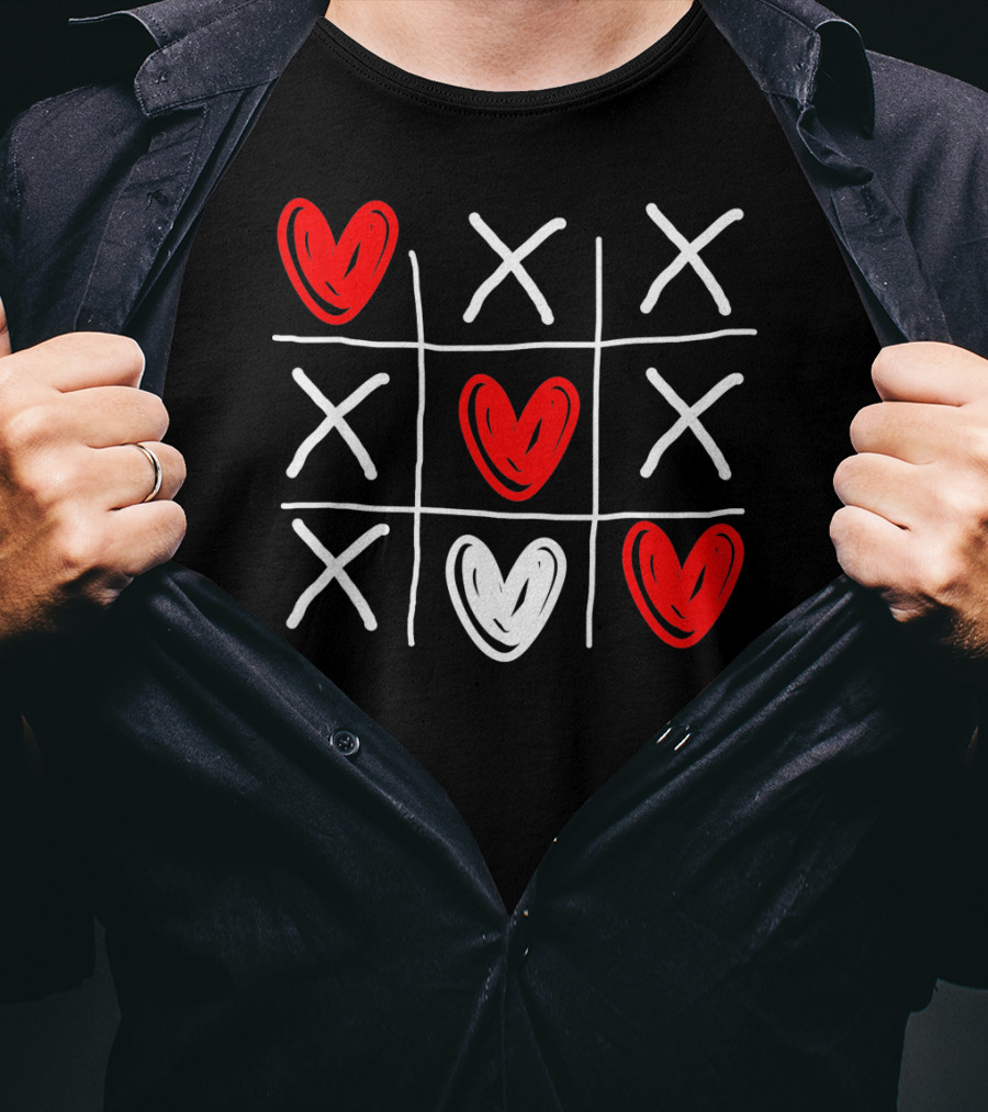 Cute Hearts Tic Tac Toe Valentines Day T-Shirt