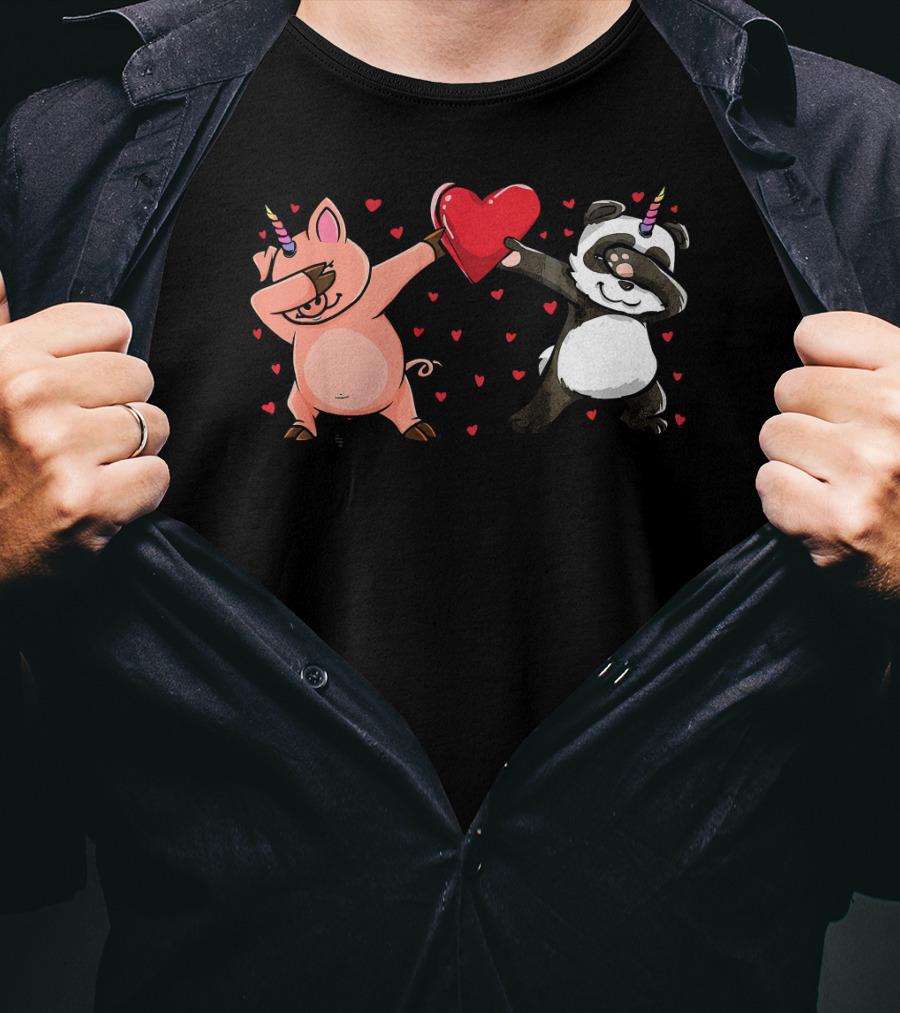 Dabbing Piggycorn Pandicorn Holding Heart Valentine T-Shirt