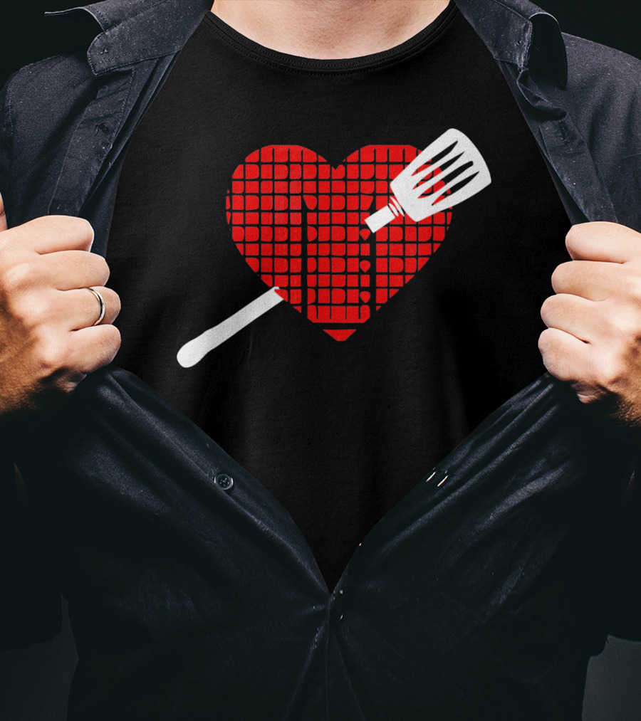 Funny BBQ Grilling Valentine's Day Heart With Spatula T-Shirt