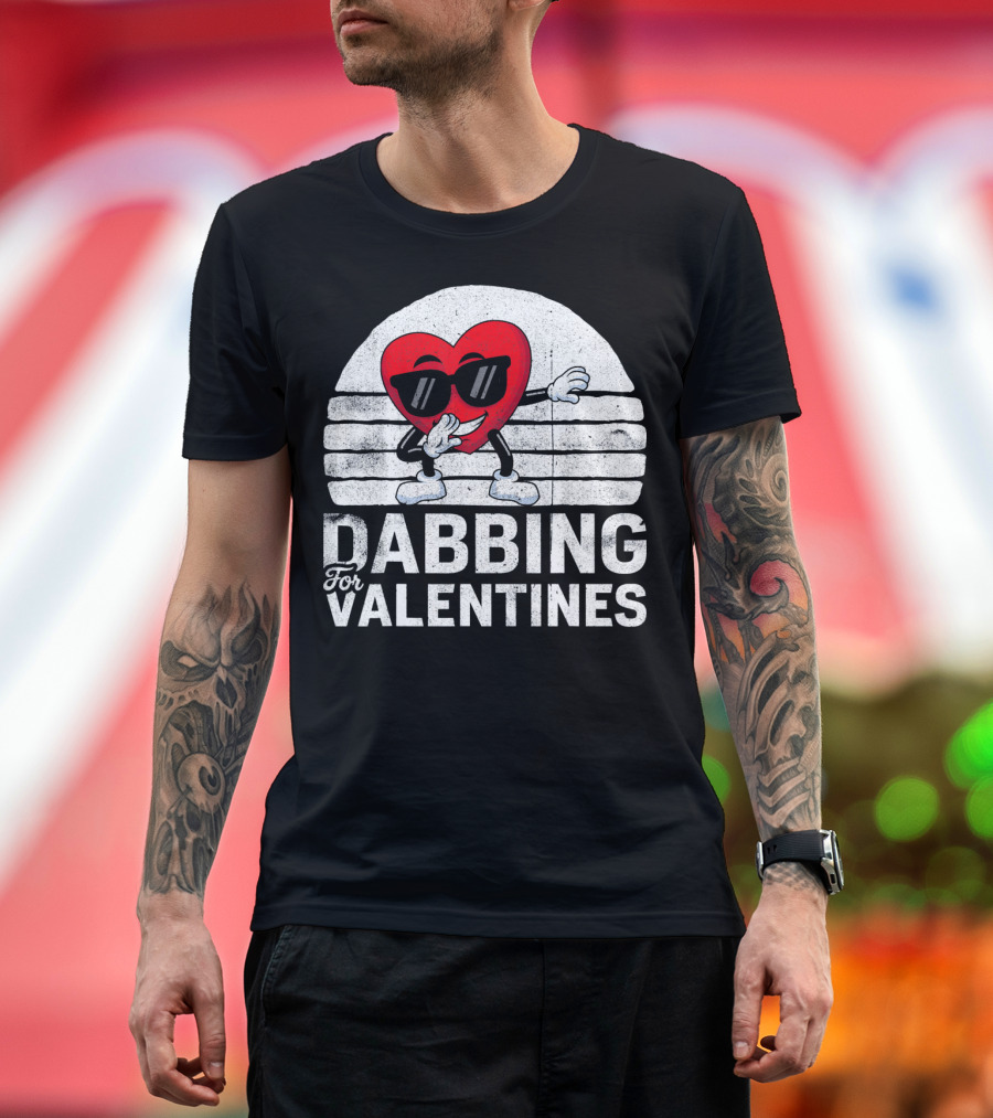 Dabbing For Valentines Funny Heart Valentine’s Day T-Shirt