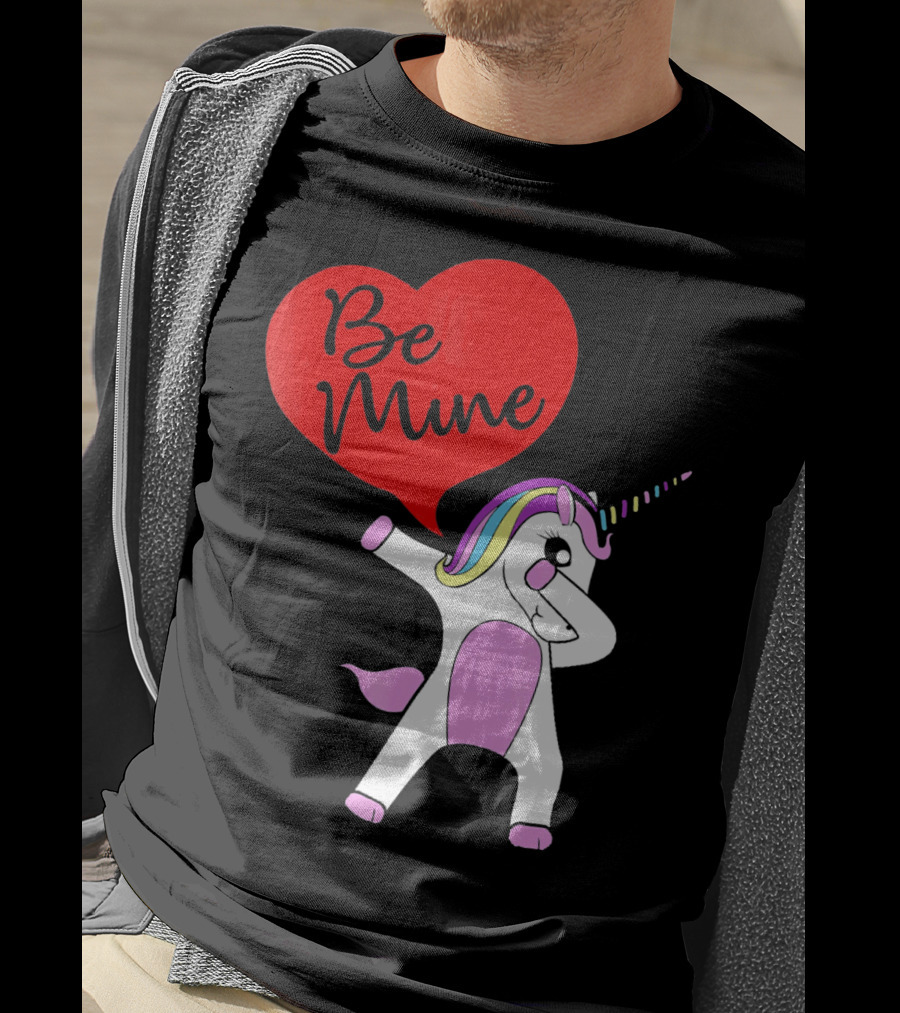 FUNNY DABBING PONY Be Mine Valentines T-Shirt