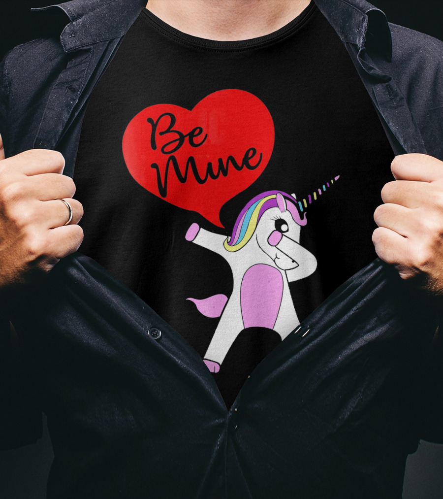 FUNNY DABBING PONY Be Mine Valentines T-Shirt