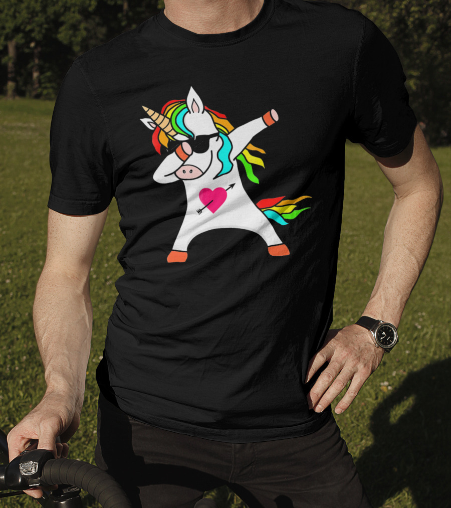 Funny Heart Valentines Day Dabbing Unicorn With Rainbow Mane And Sunglasses T-Shirt