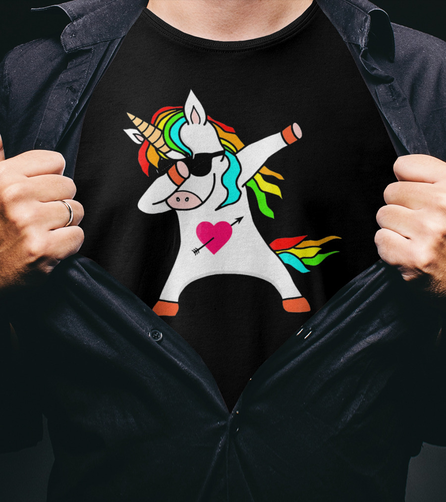 Funny Heart Valentines Day Dabbing Unicorn With Rainbow Mane And Sunglasses T-Shirt