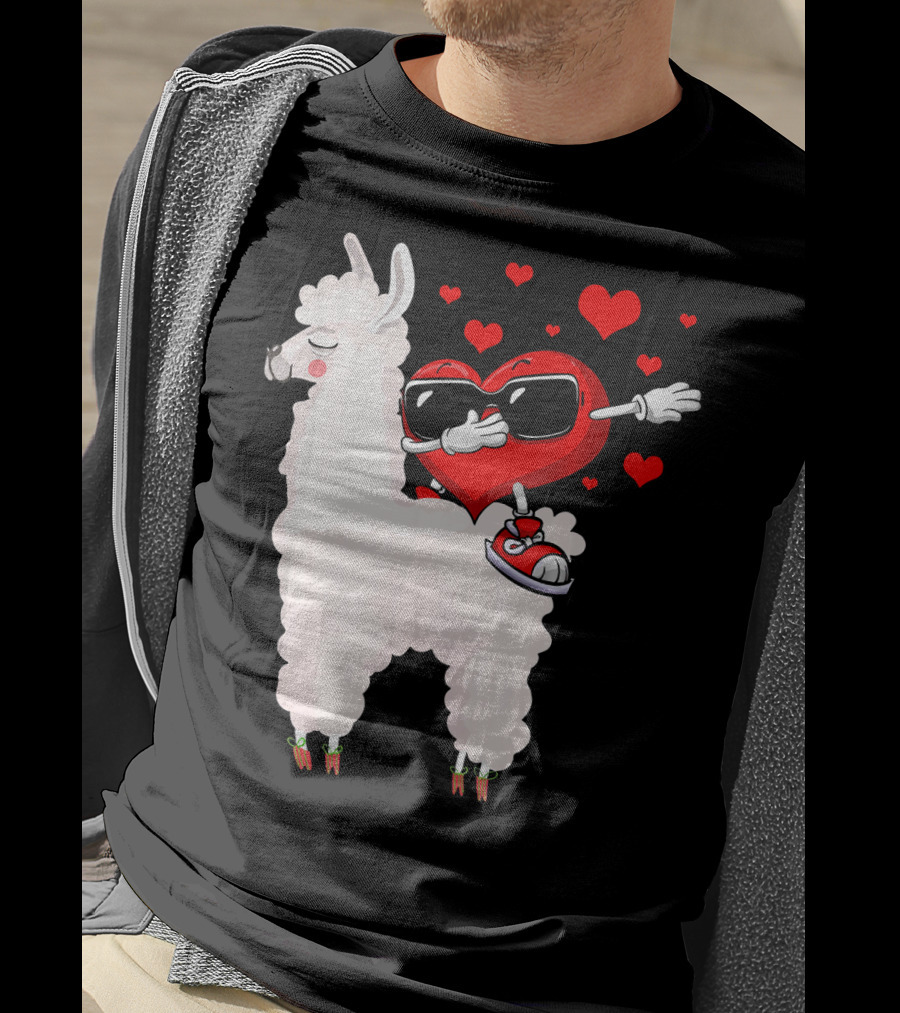 Funny Heart Dabbing On Llama Surrounded By Hearts Valentin T-Shirt