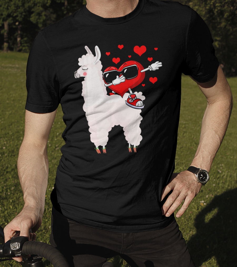 Funny Heart Dabbing On Llama Surrounded By Hearts Valentin T-Shirt