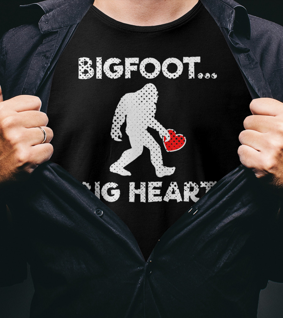 Bigfoot Big Heart Valentine's Day Funny Bigfoot Heart T-Shirt