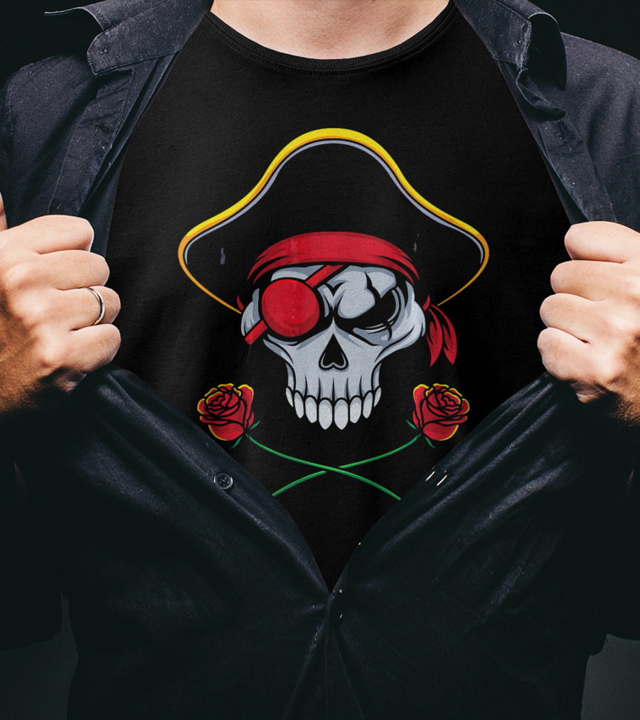 Funny Valentines Day Pirate Skull Roses Eyepatch Bandana T-Shirt