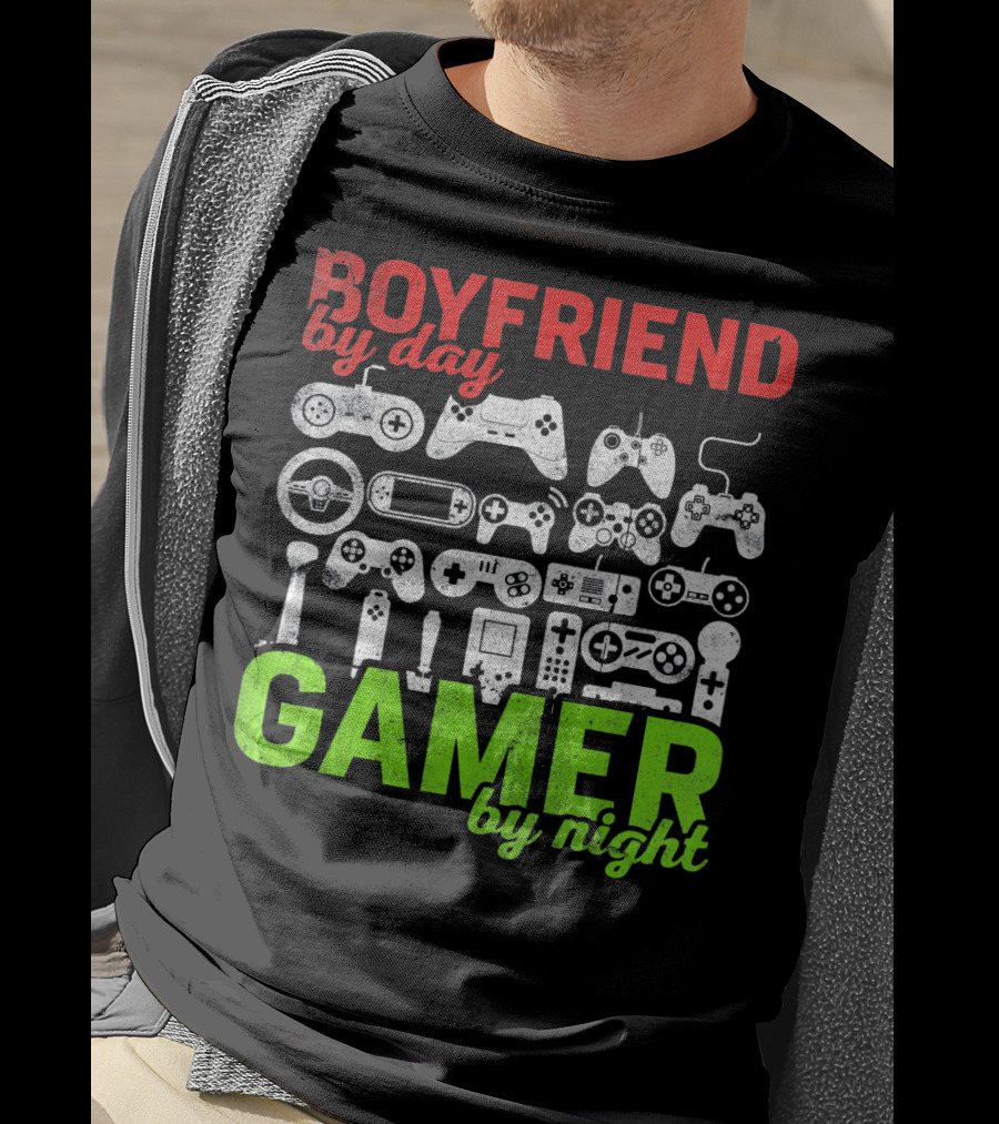 Boyfriend By Day Gamer By Night Valentines Day Gamer Controllers T-Shirt