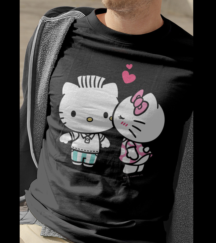 Hello Kitty And Dear Daniel With Hearts And Kiss For Valentine's Day T-Shirt