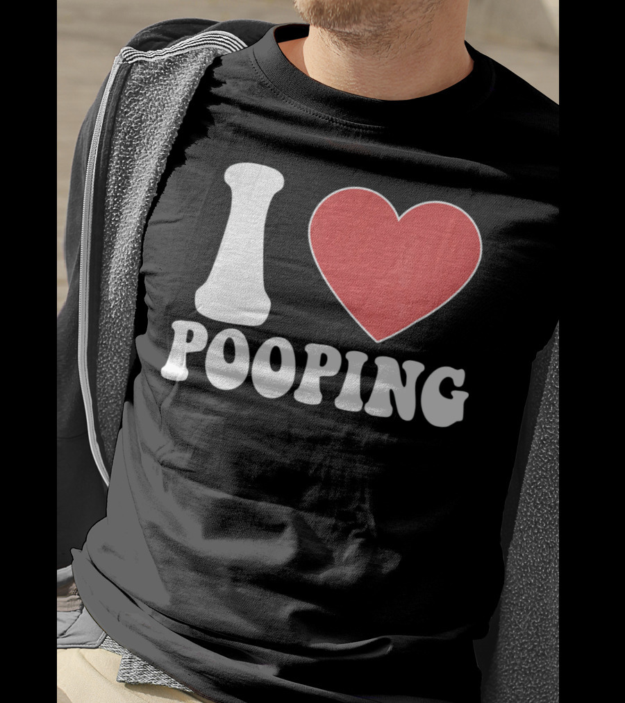 I HEART POOPING Funny Valentines T-Shirt