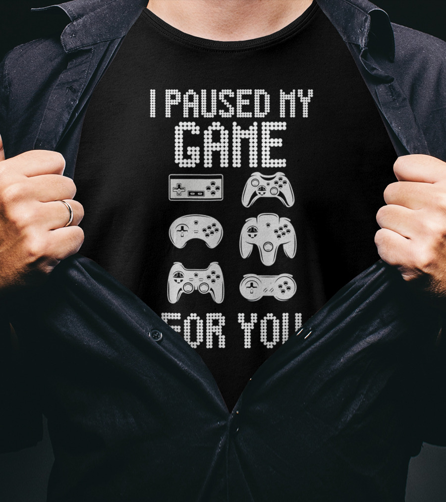 I Paused My Game For You Video Gamer Val With Retro Game Controllers And Hearts T-Shirt