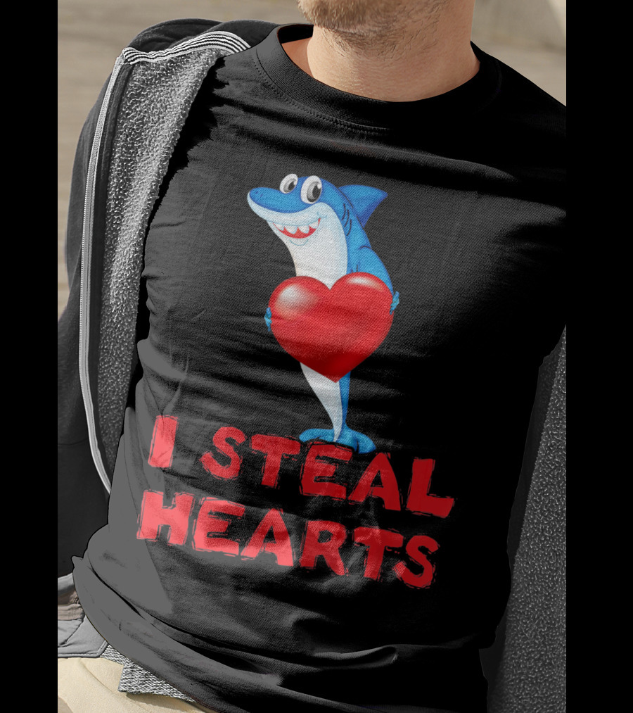 I Steal Hearts Shark Funny Valentines Day T-Shirt