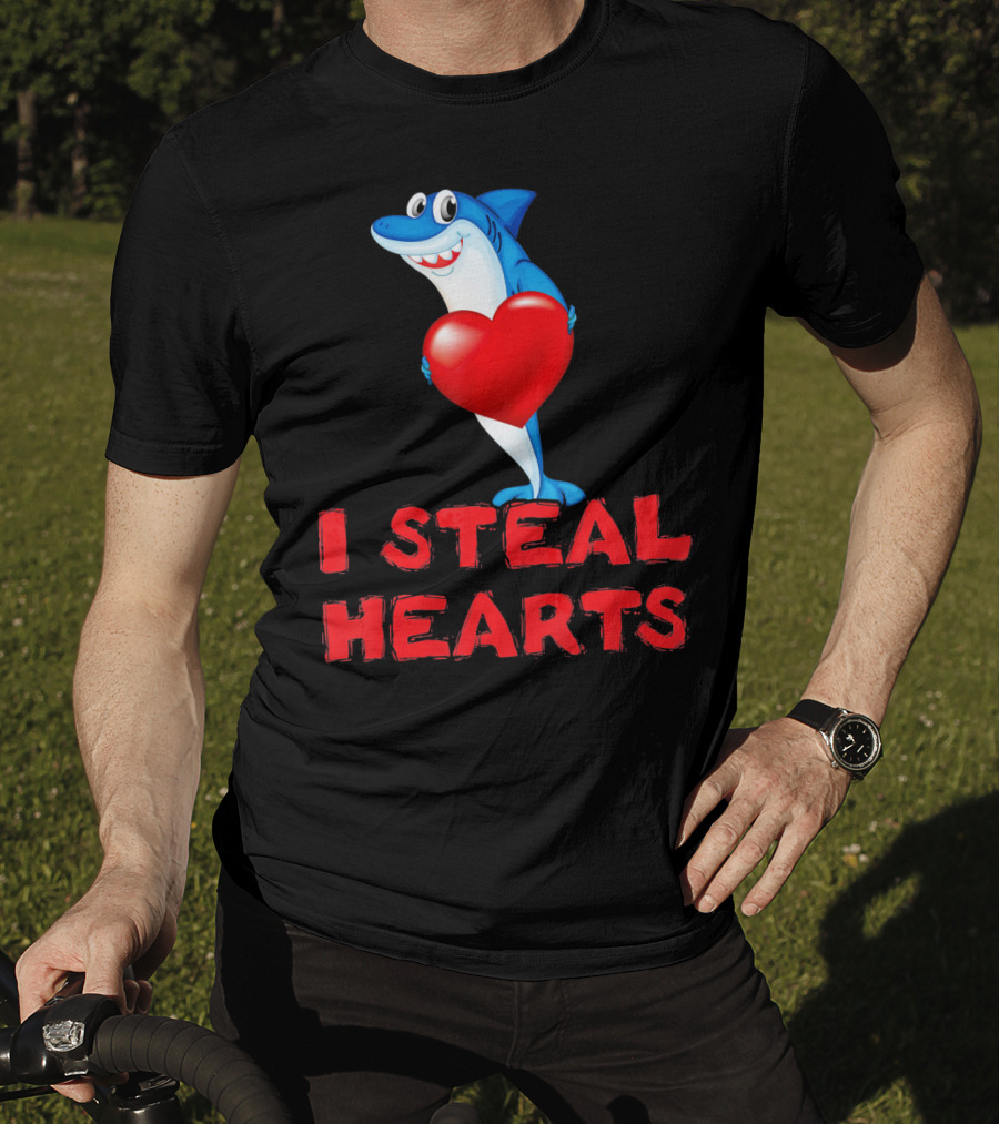 I Steal Hearts Shark Funny Valentines Day T-Shirt
