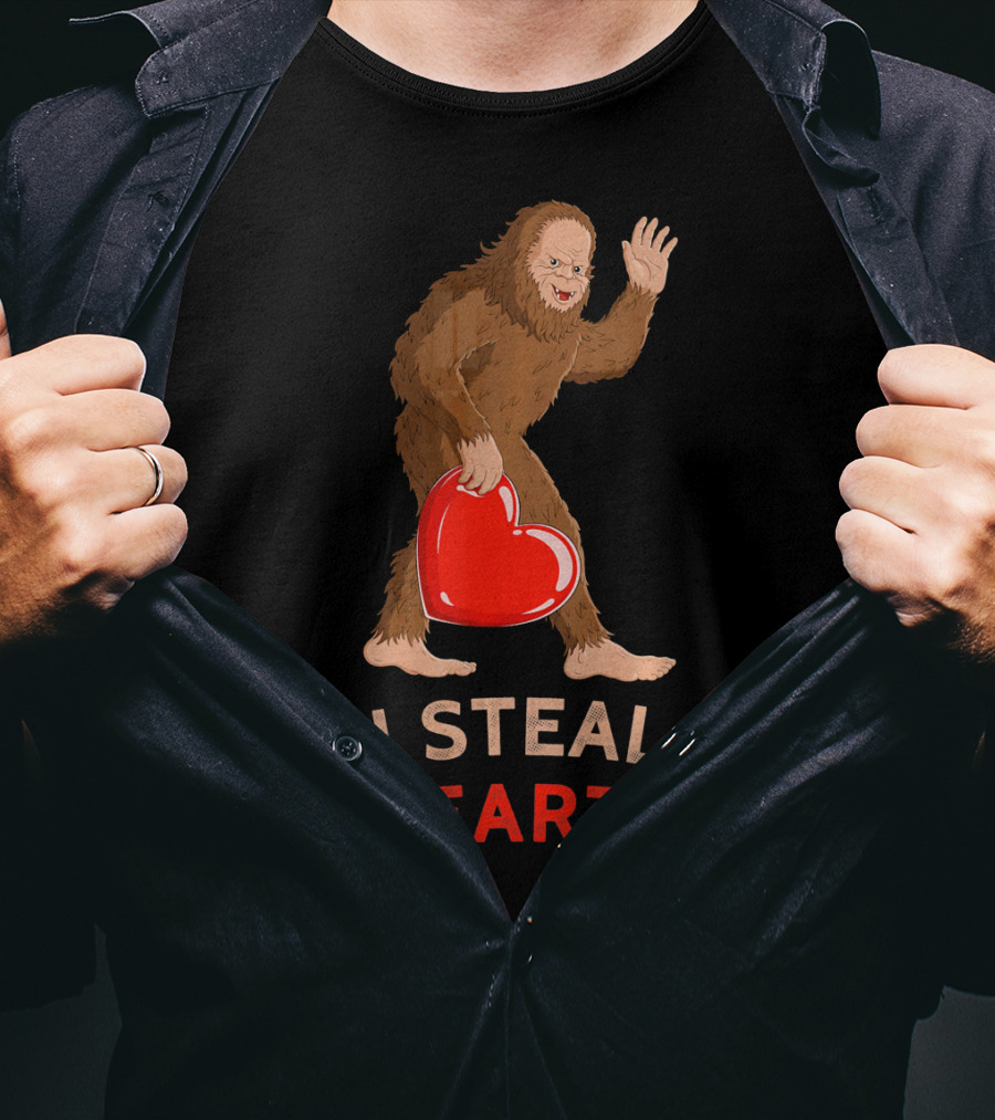 I Steal Hearts Bigfoot Valentine's Day Funny Sasquatch Image T-Shirt