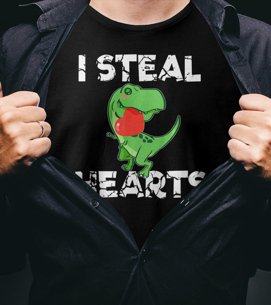 I Steal Hearts Dinosaur Valentine's Day T-Rex Holding Heart T-Shirt