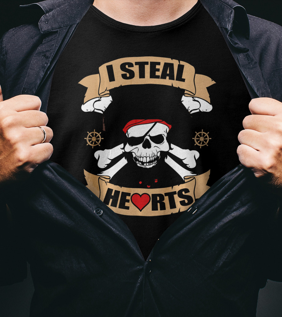I Steal Hearts Funny Pirate Valentines Skull Bandana Steering Wheel T-Shirt