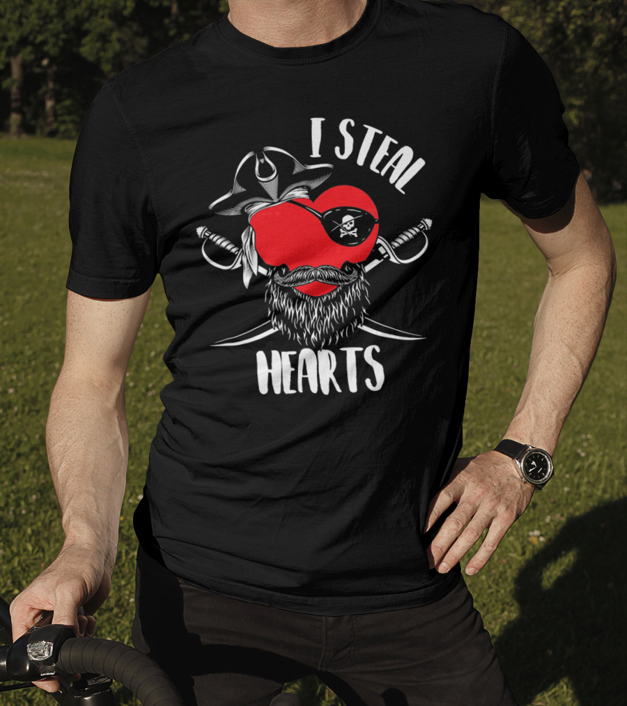 I Steal Hearts Funny Valentines Day Pirate Beard Patch Swords T-Shirt