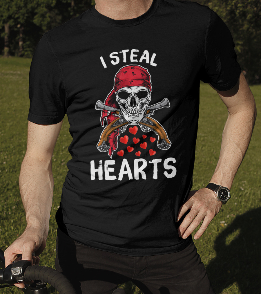 I Steal Hearts Valentines Day Pirate Skull Bandana Guns Hearts T-Shirt