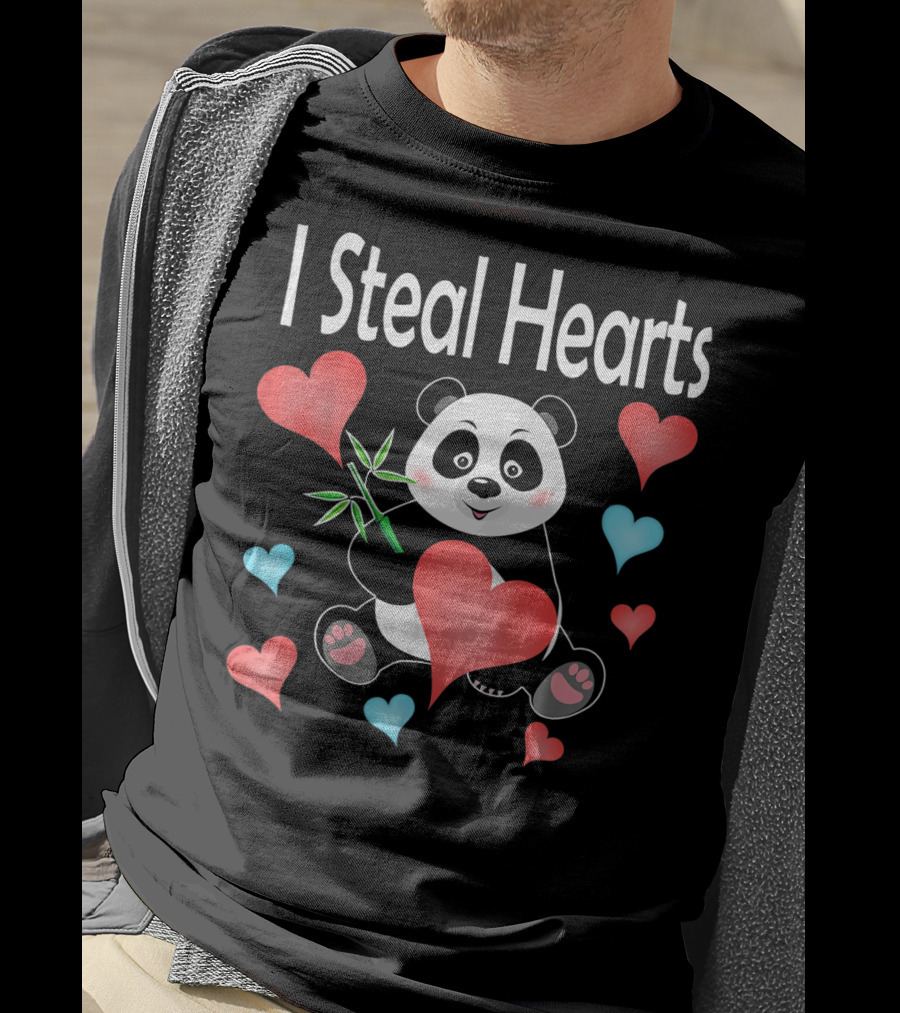 I Steal Hearts Valentines Day Panda Holding Heart And Bamboo T-Shirt