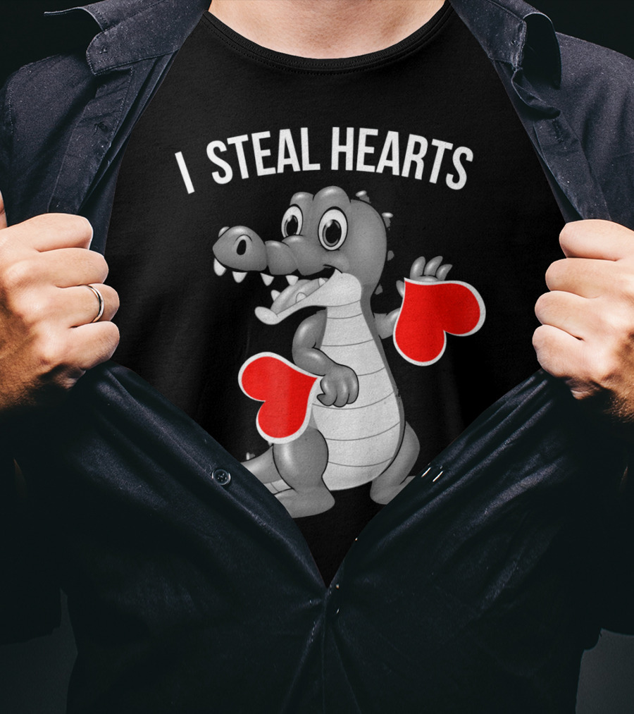 Kids Valentines Day I Steal Hearts Crocodile Holding Red Hearts T-Shirt