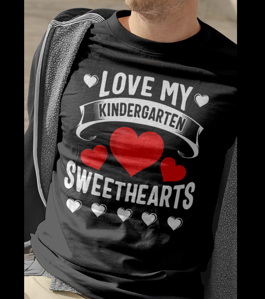 Love My Kindergarten Sweethearts Hearts T-Shirt