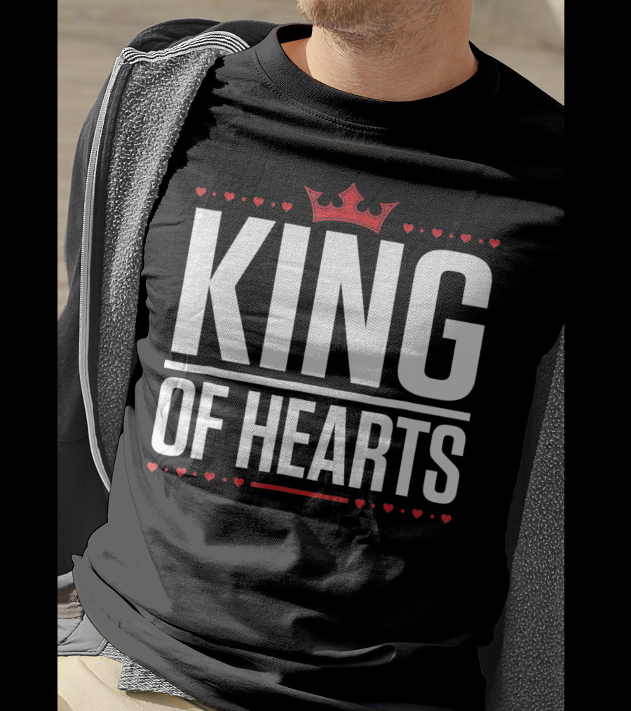 King Of Hearts Valentine's Day Crown And Hearts T-Shirt