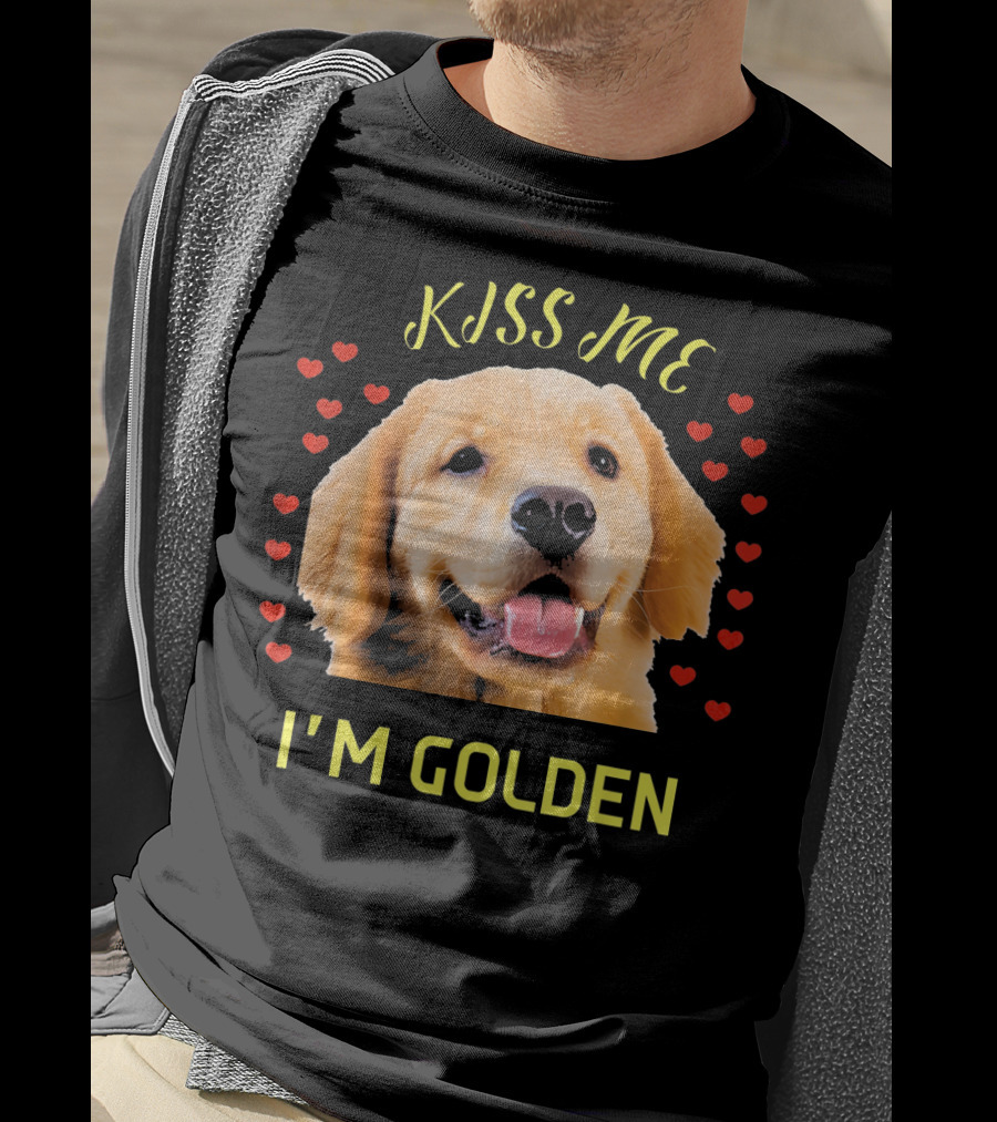 Kiss Me I'm Golden Golden Retriever Surrounded By Hearts T-Shirt