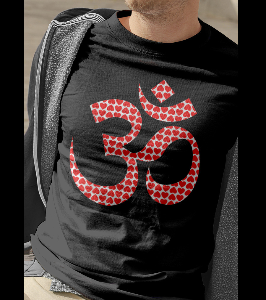 Om Heart Pattern Symbol Yoga T-Shirt