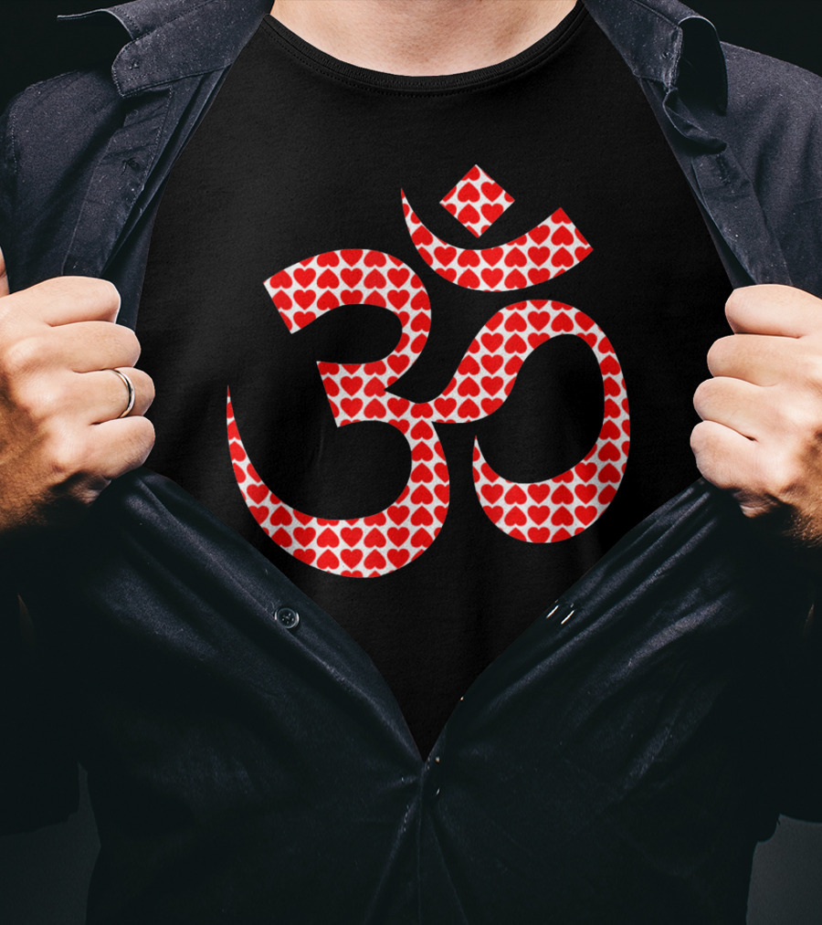 Om Heart Pattern Symbol Yoga T-Shirt