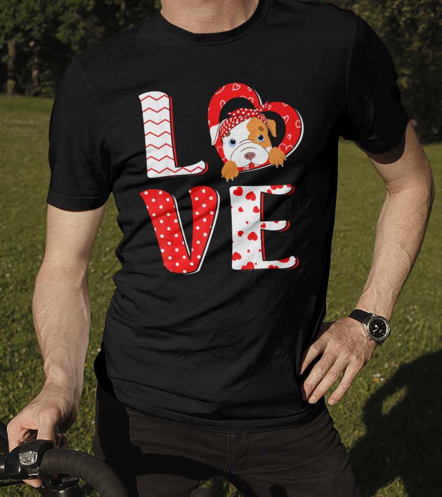 LOVE Pittie Mom For Pitbull Dog Lovers T-Shirt