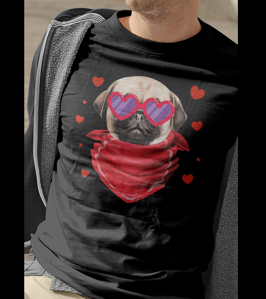 Pug Valentines Day Heart-Shaped Glasses And Bandana With Hearts T-Shirt
