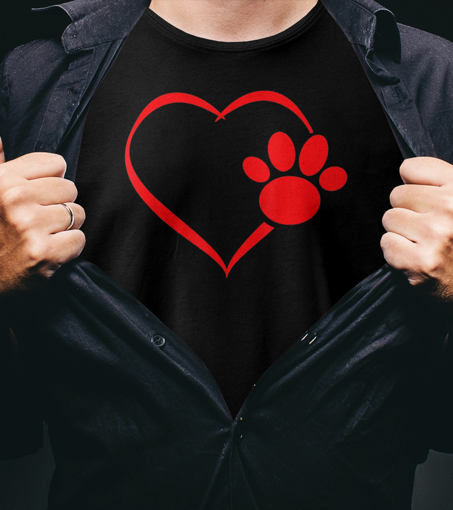 Red Heart Dog And Cat Paw Print Heart Va Love Pet Pawprint T-Shirt