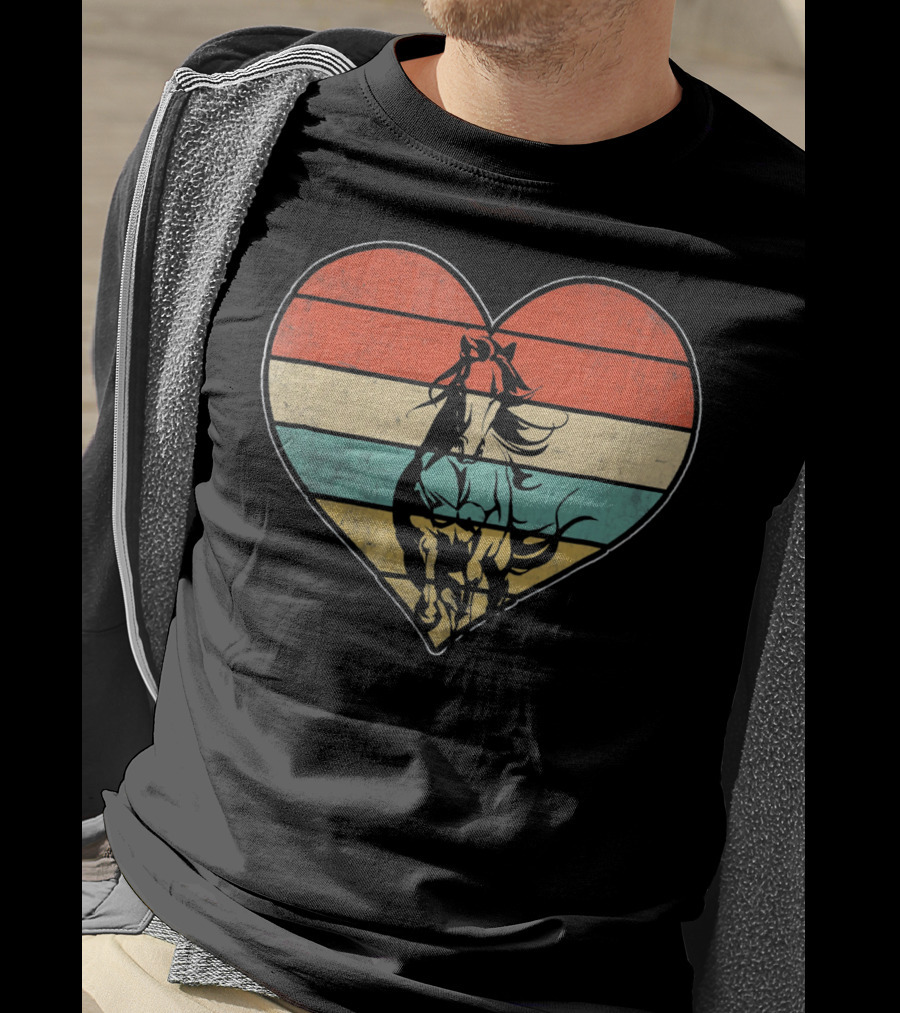 Vintage Retro Horse Heart Valentine's Day Stripes T-Shirt