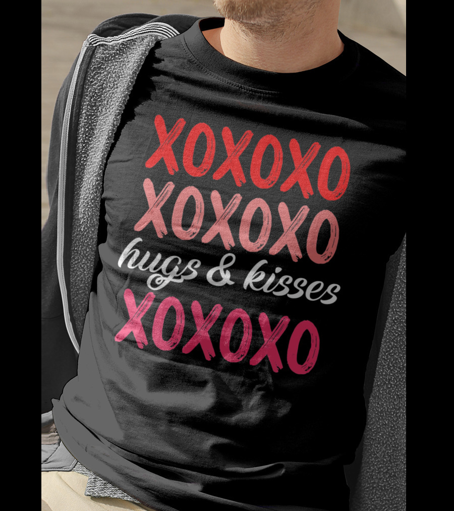 XOXOXO Hugs Kisses Valentines Red Pink White T-Shirt