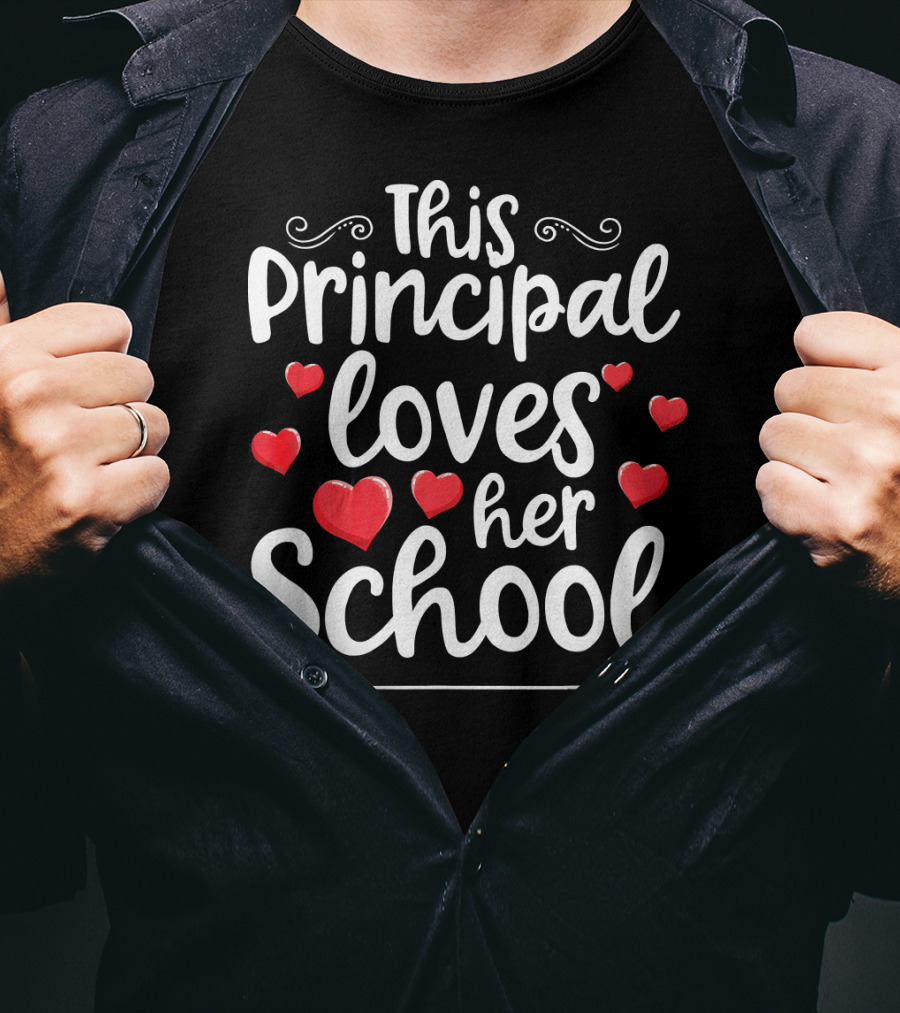 This Principal Loves Her School Cute Hearts And Arrow T-Shirt