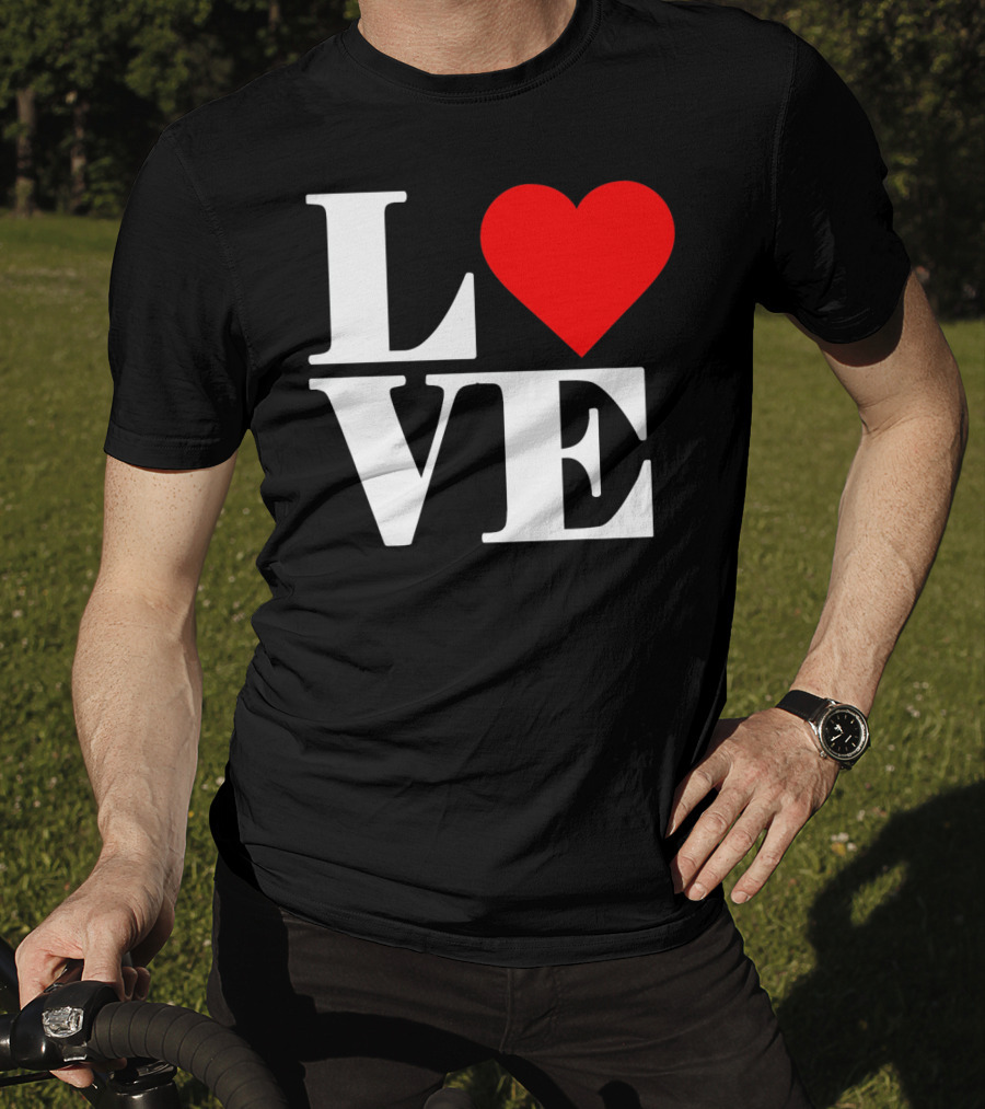 LOVE Heart Valentine's Day Iconic Romantic T-Shirt