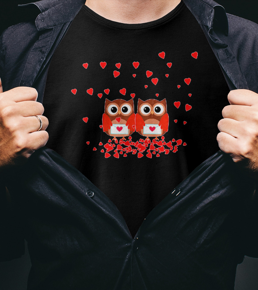 Love Owls Surrounded By Hearts For Valentine T-Shirt