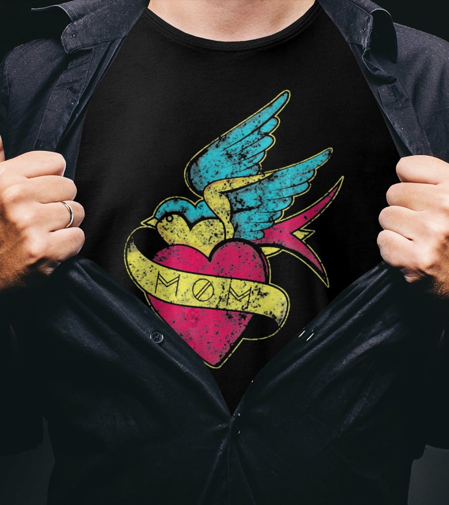 Mom Heart With Blue Bird Vintage Tattoo Valentines T-Shirt